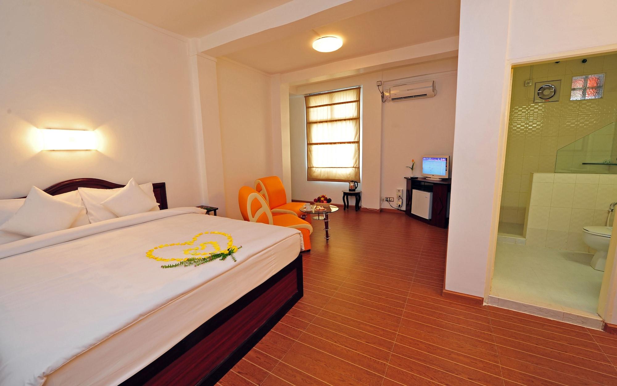 Clover Hotel Янгон Екстер'єр фото
